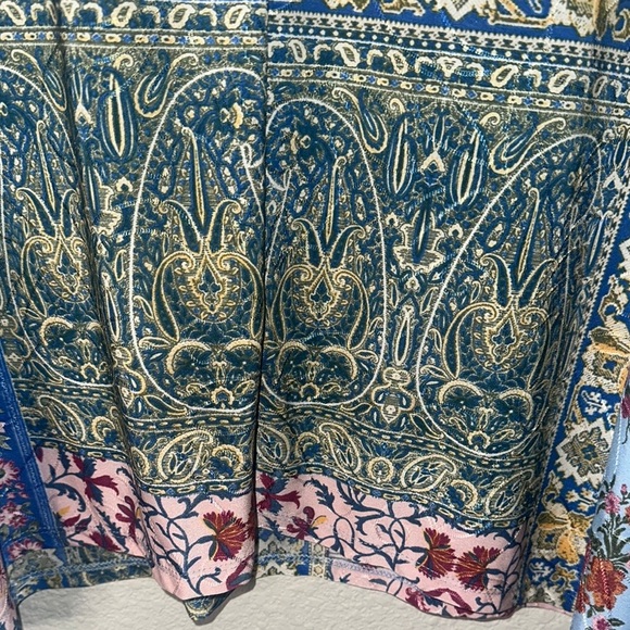 Floral Patchwork Women's Top JM Collection - Picture 5 of 5